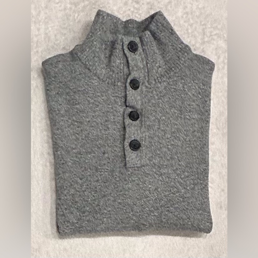 American Eagle men’s Sweater M